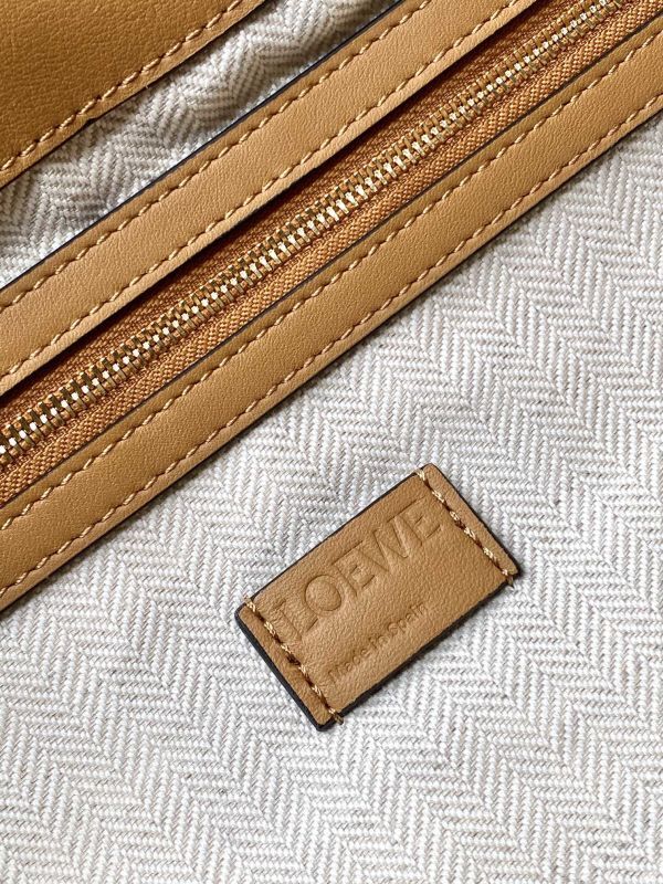LOEWE 0353