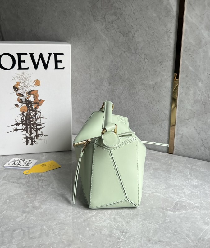 LOEWE 0774
