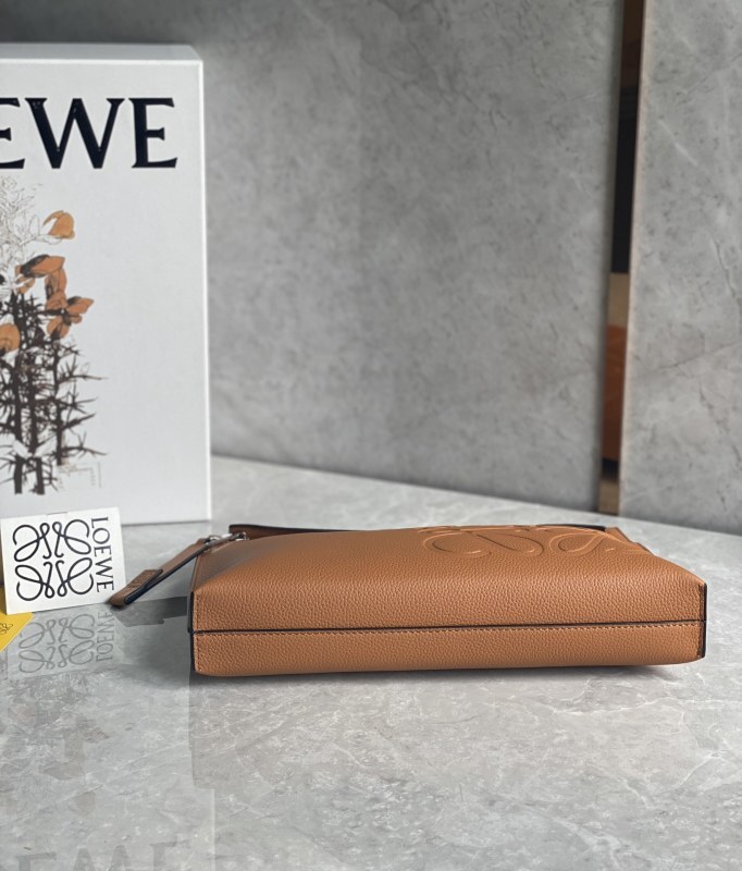 LOEWE 0827