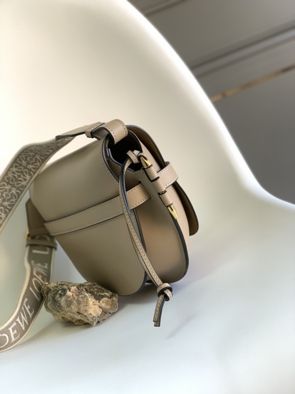 LOEWE 0422