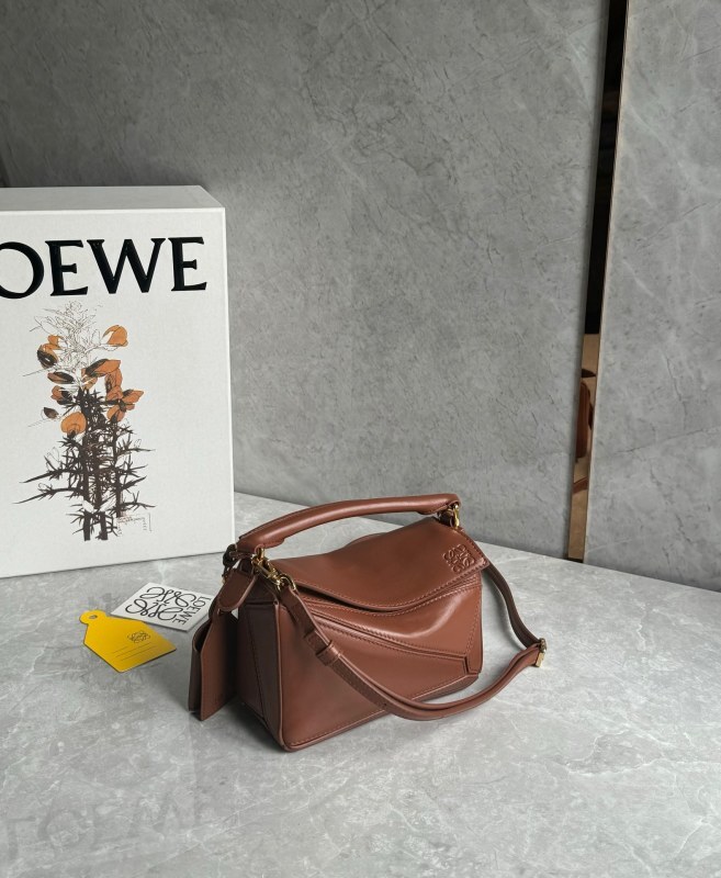 LOEWE 0243