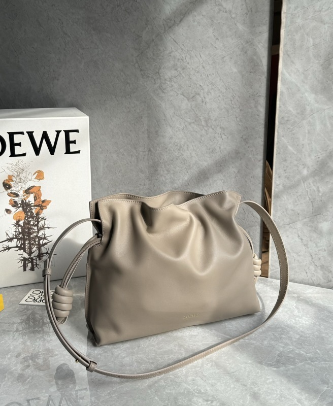 LOEWE 0686
