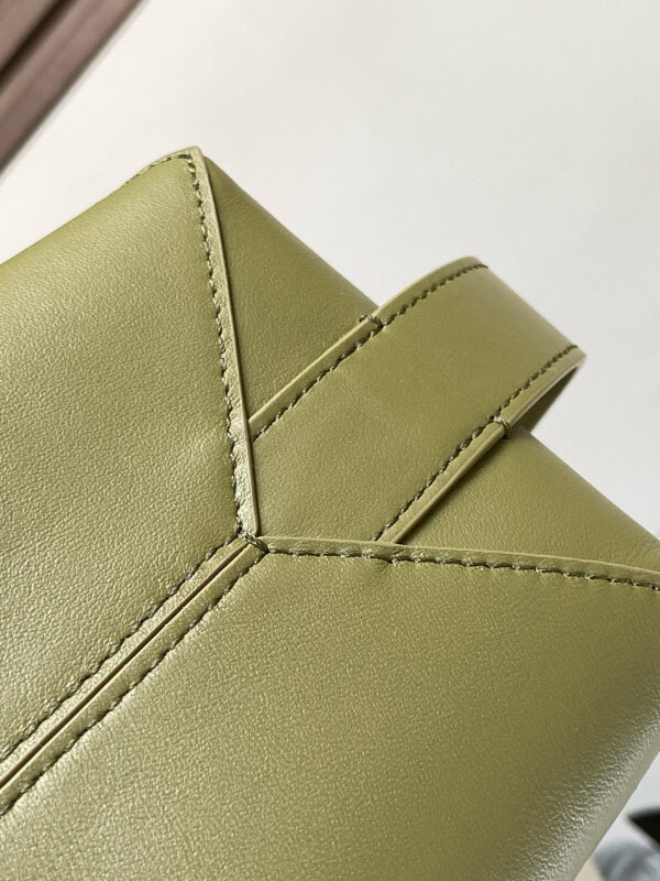 LOEWE 0856