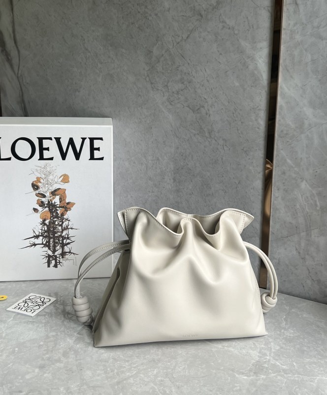 LOEWE 0674
