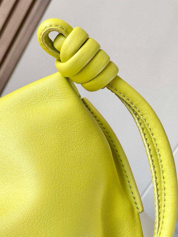 LOEWE 0437