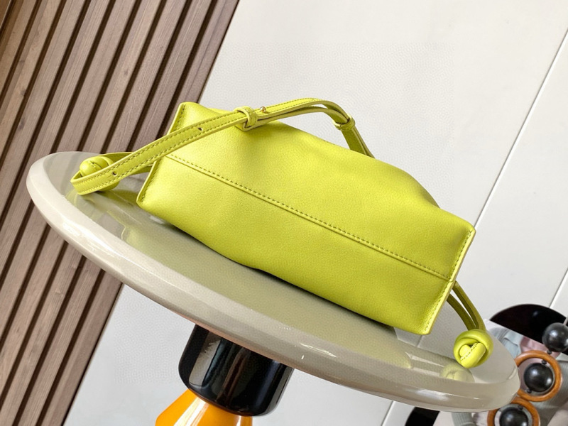 LOEWE 0437