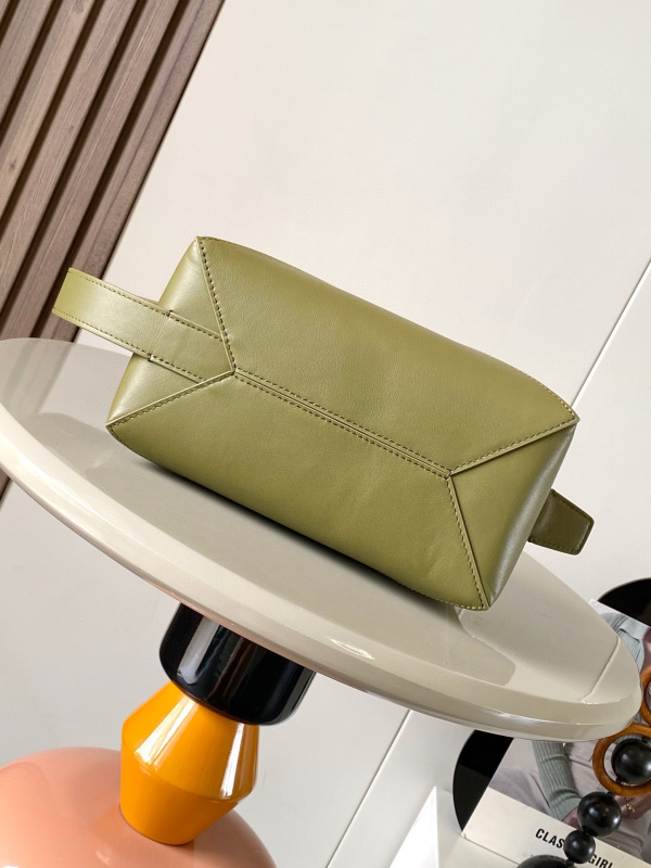 LOEWE 0856