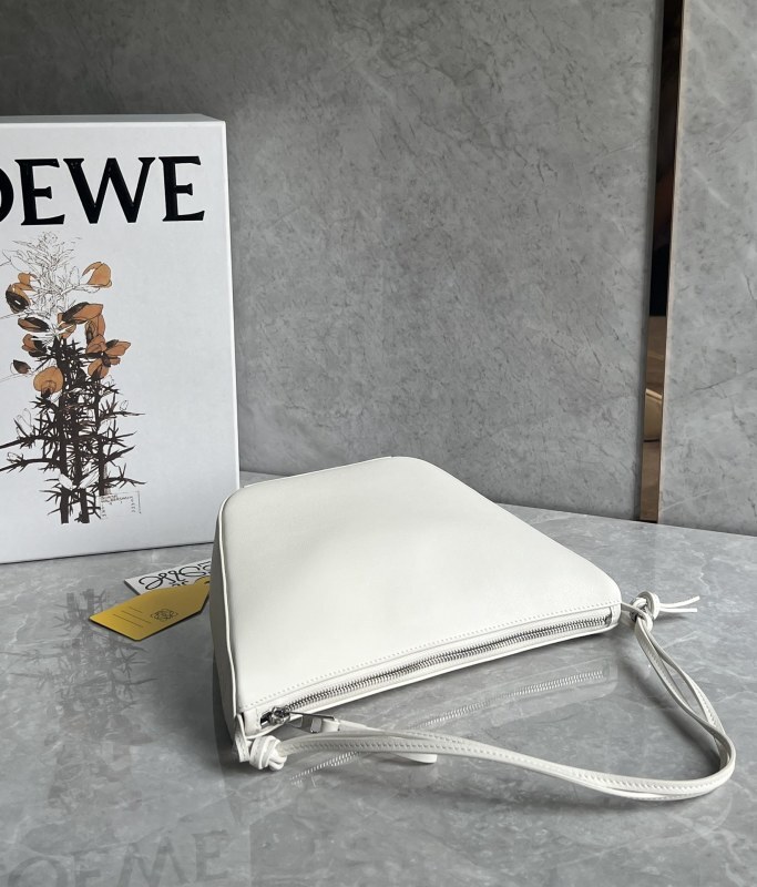 LOEWE 0106