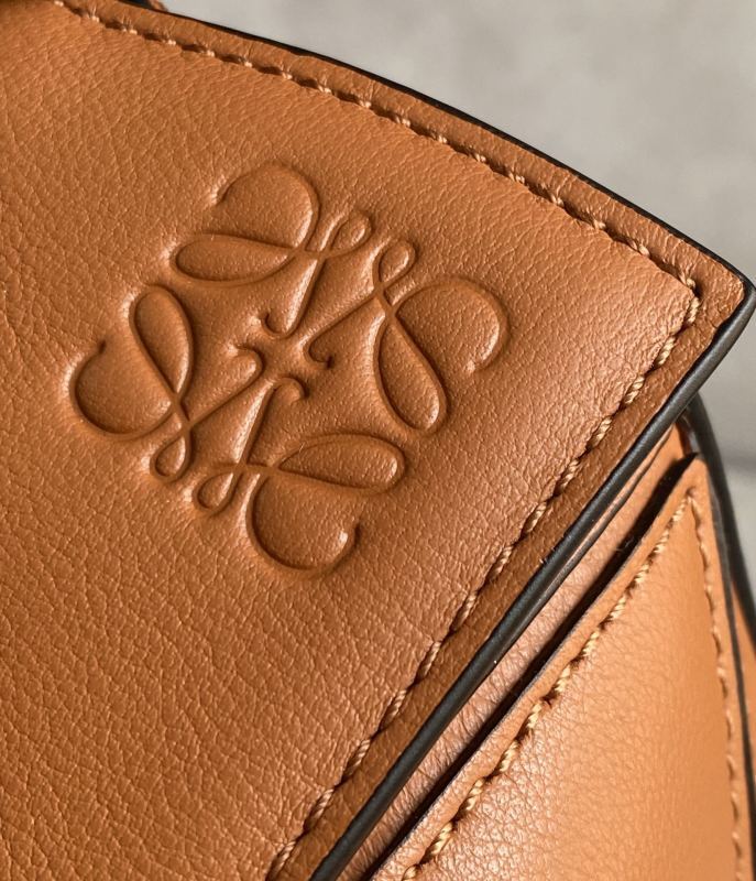 LOEWE 0256