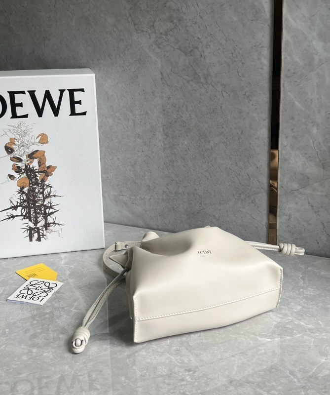 LOEWE 0675