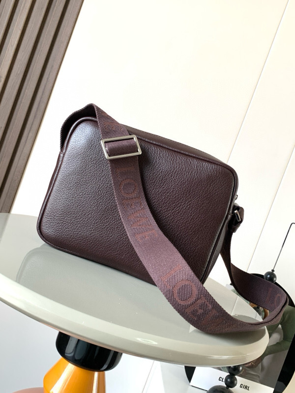 LOEWE 0876