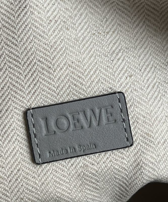 LOEWE 0784