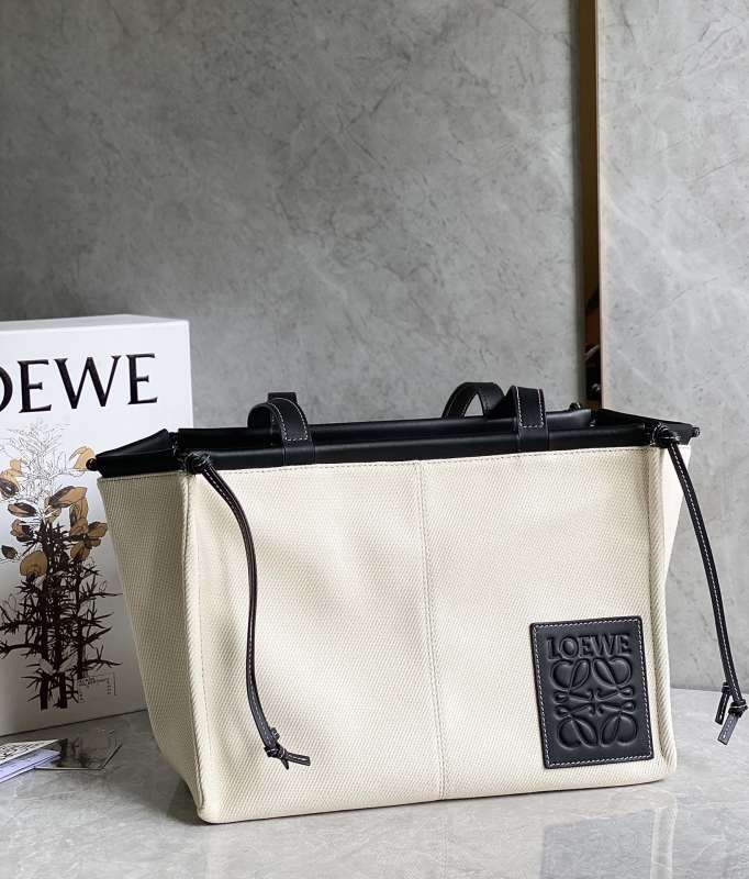 LOEWE 0647