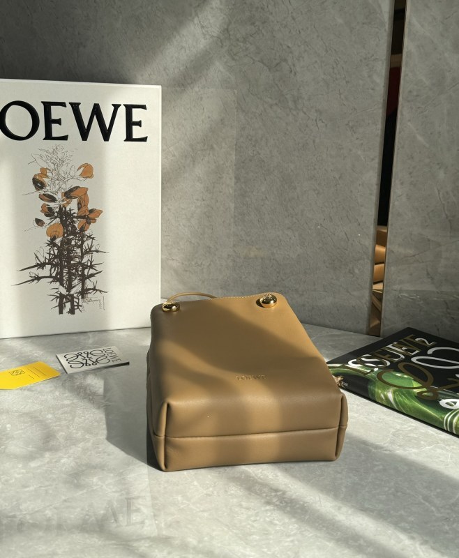 LOEWE 0093