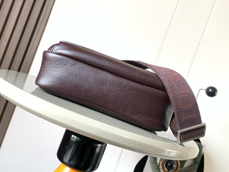 LOEWE 0876