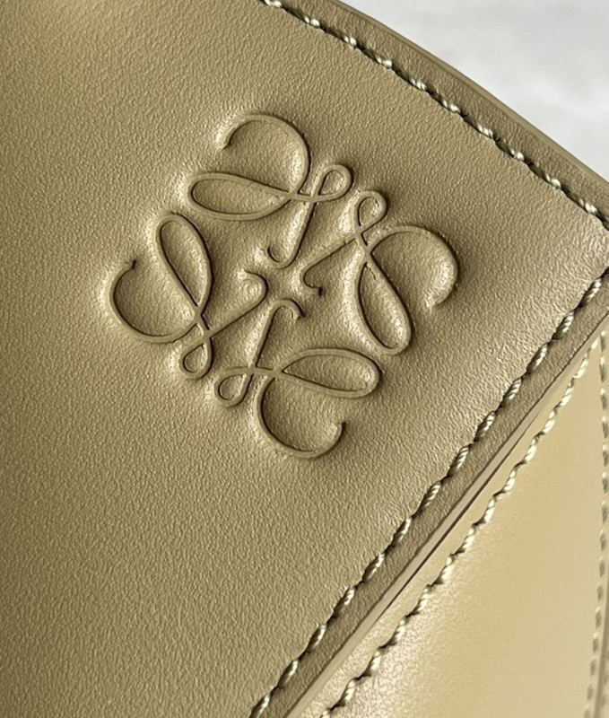 LOEWE 0771