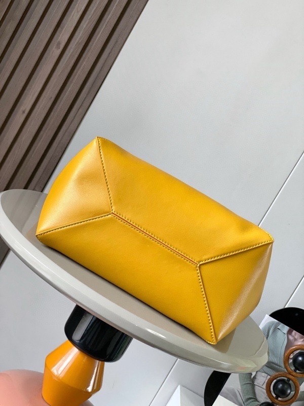 LOEWE 0842