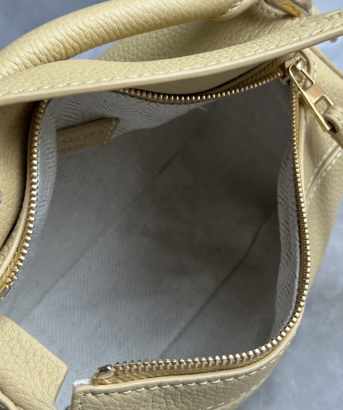 LOEWE 0694