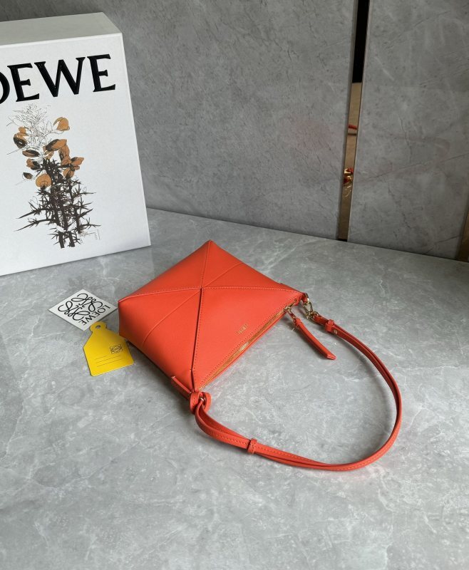 LOEWE 0220