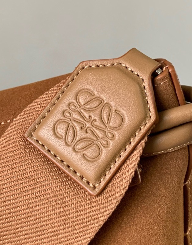 LOEWE 0896