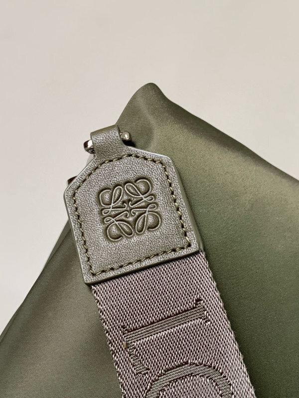 LOEWE 0400