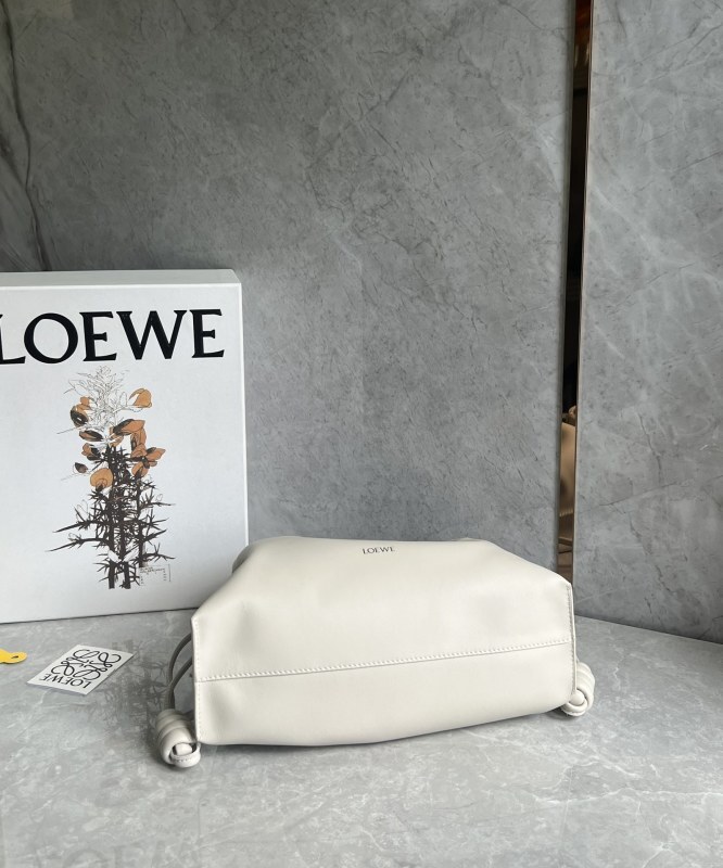 LOEWE 0674