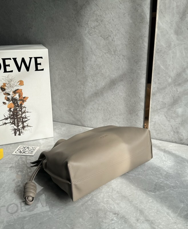 LOEWE 0686