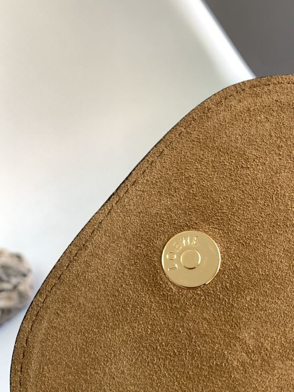 LOEWE 0421