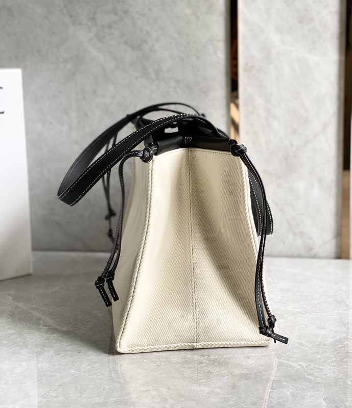 LOEWE 0647