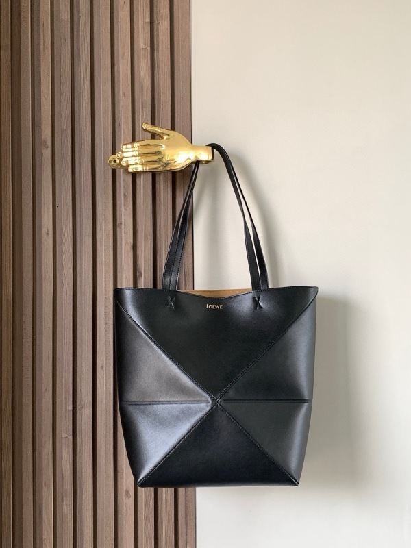 LOEWE 0833