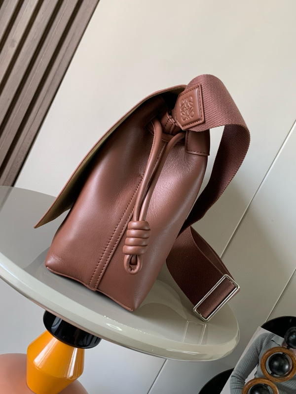 LOEWE 0893