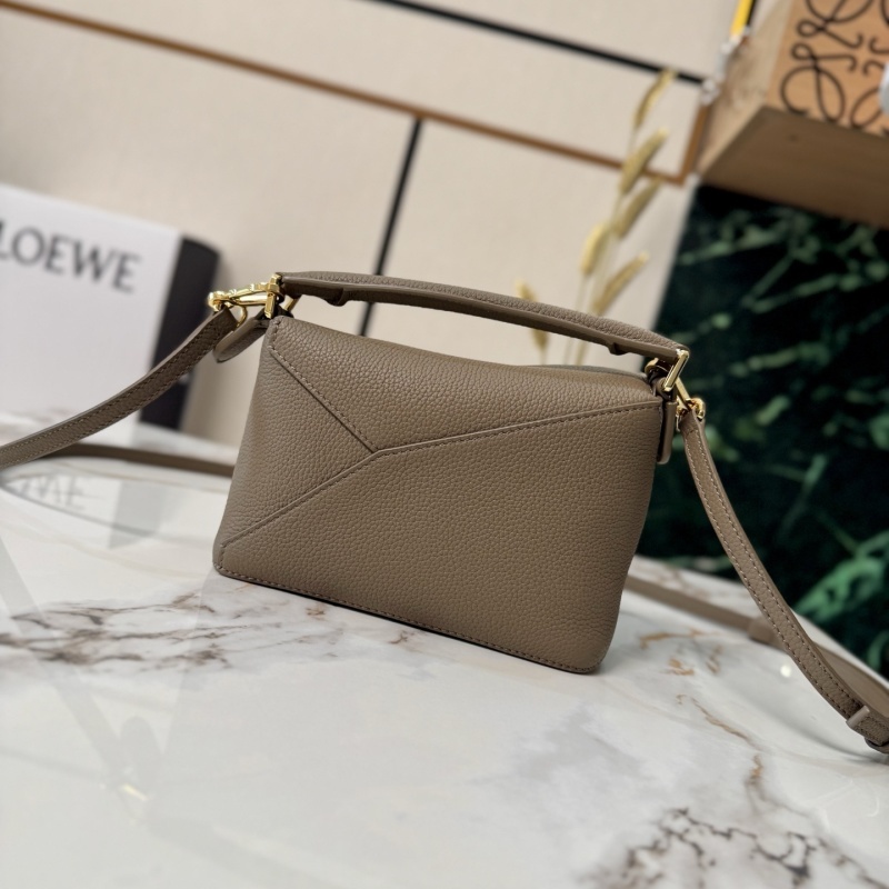 LOEWE 0553