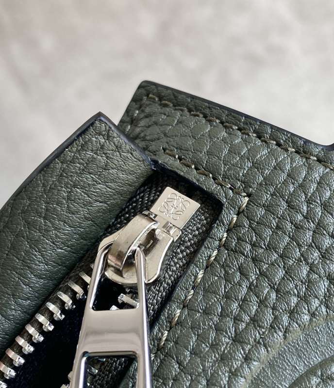 LOEWE 0829
