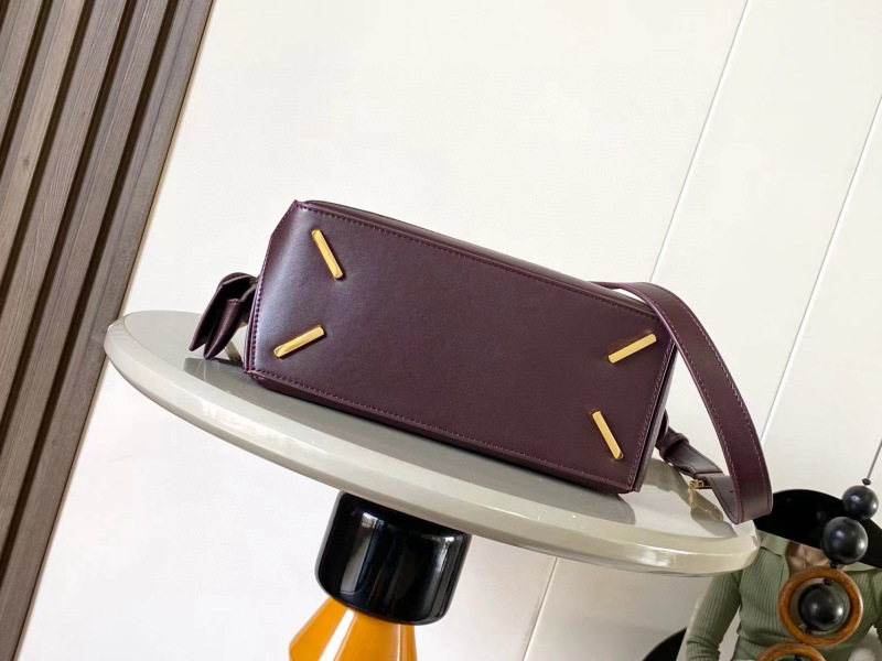 LOEWE 0157