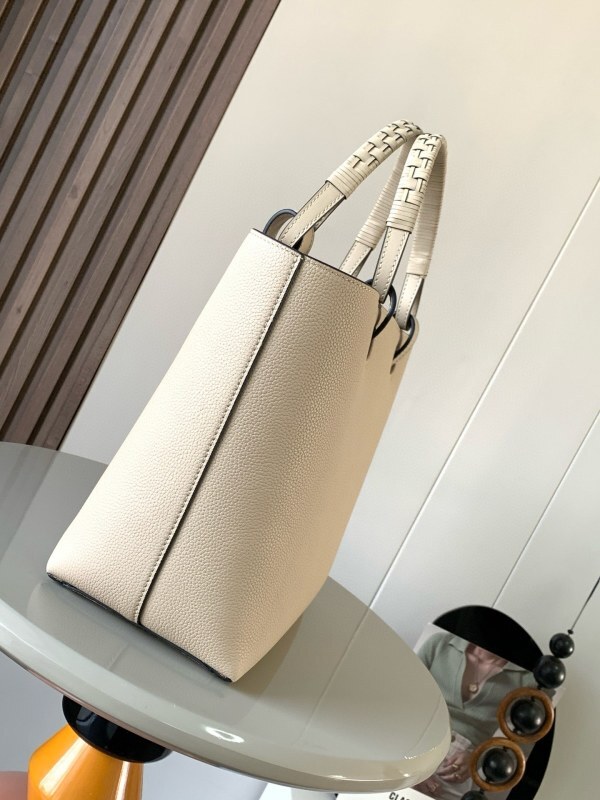 LOEWE 0334