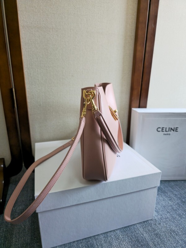 CELINE0268