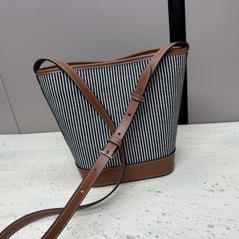 CELINE0781