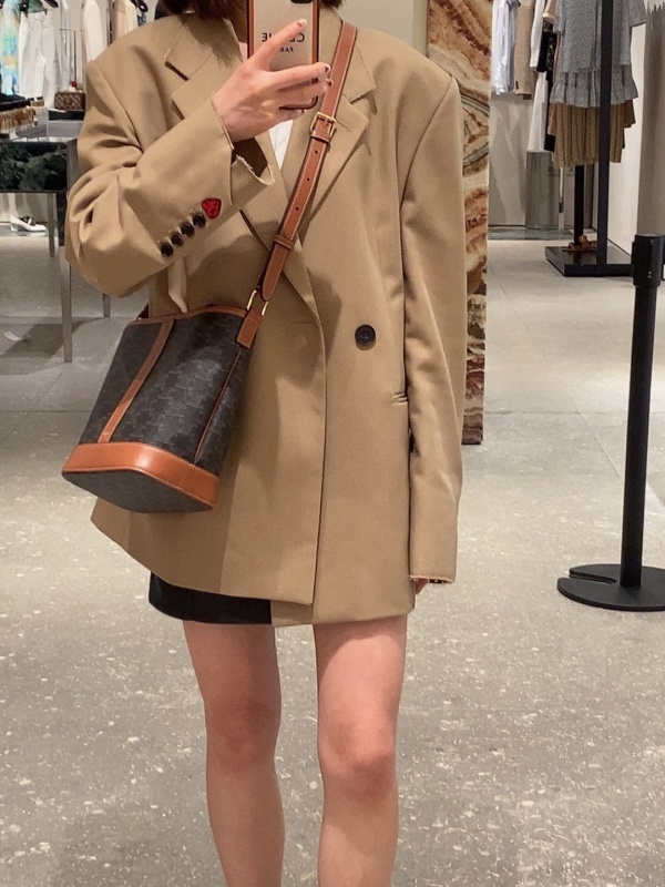 CELINE 0046