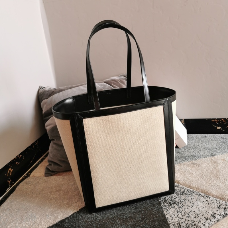 CELINE0487