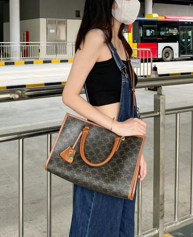 CELINE 0124