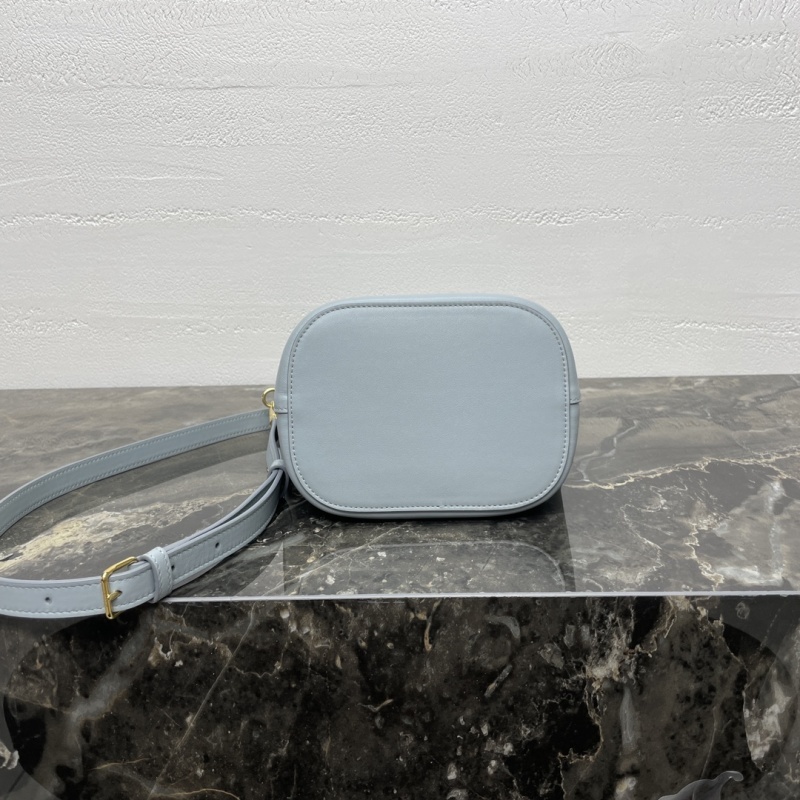 CELINE0783