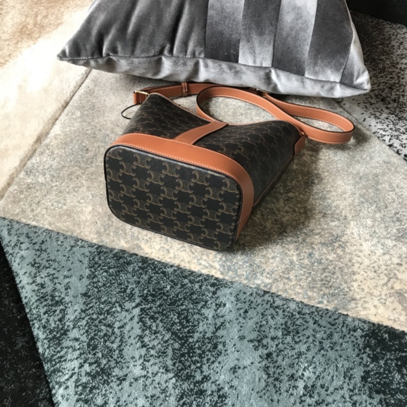 CELINE0496