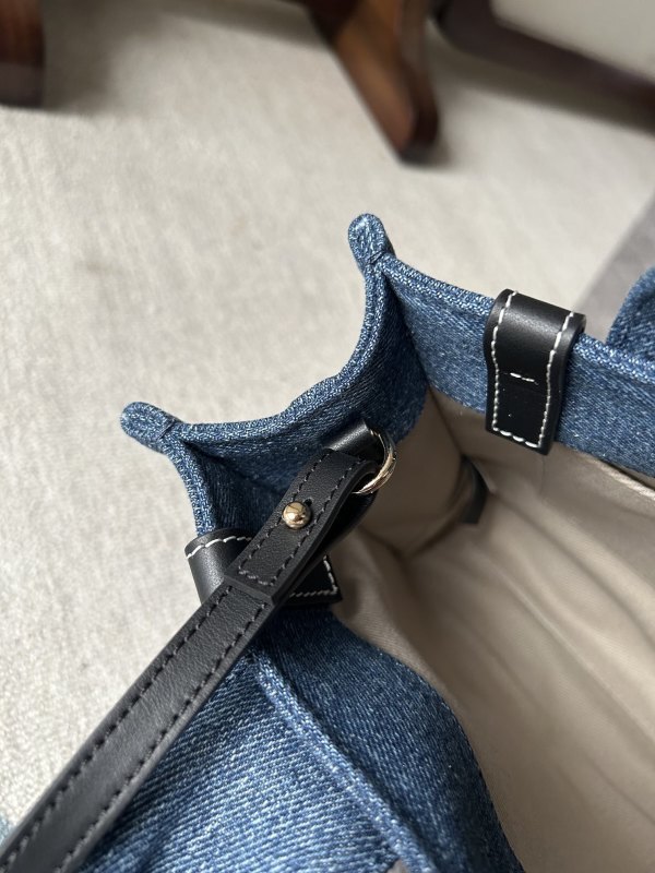 CELINE0388