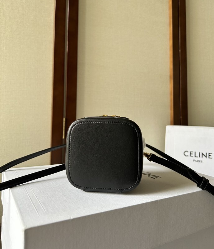 CELINE0251
