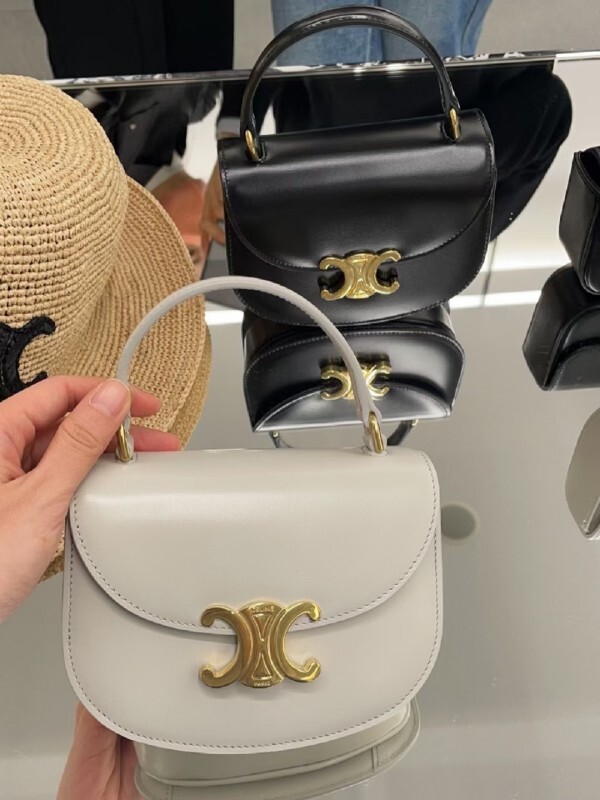 CELINE 0093