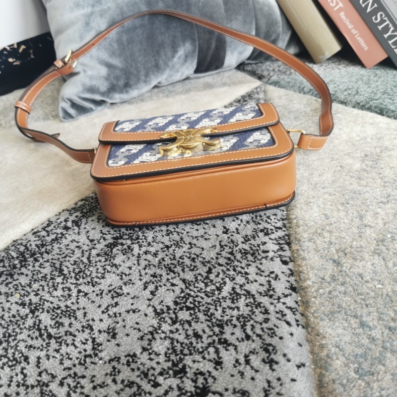 CELINE0584