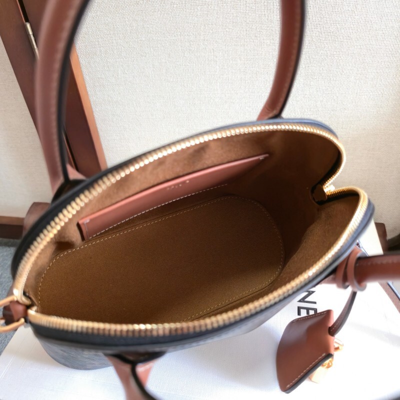 CELINE0310