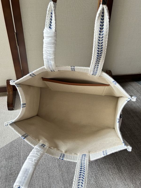 CELINE0288