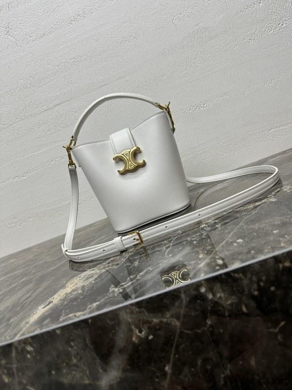CELINE0377