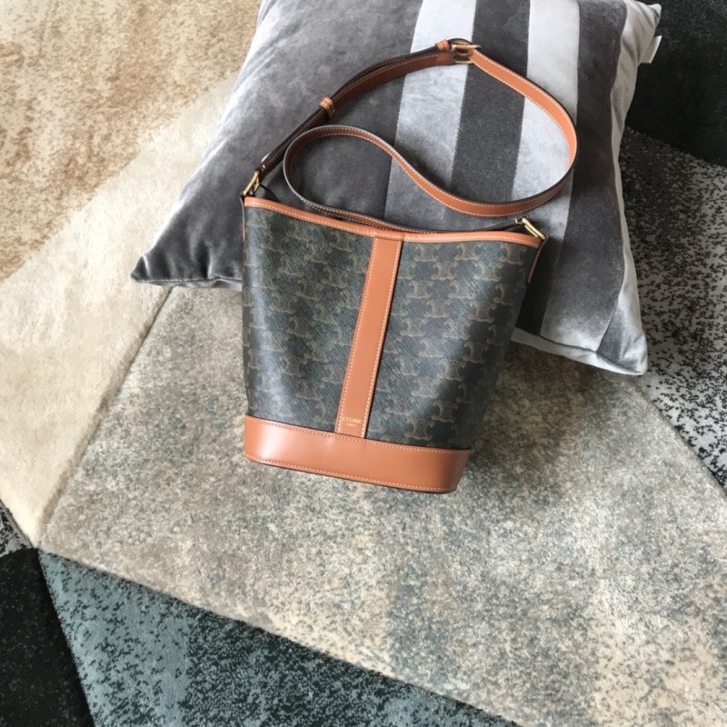 CELINE0496